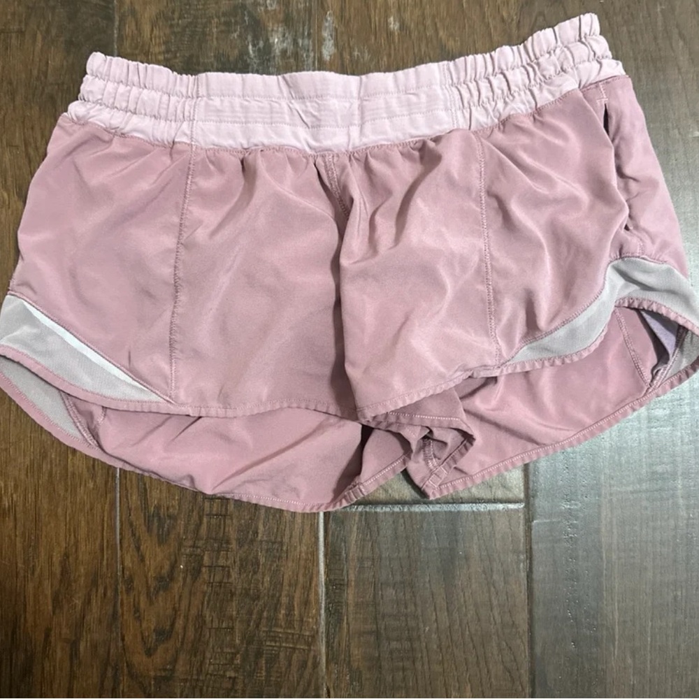 Lululemon Dusty Pink Speed up Shorts Size 2